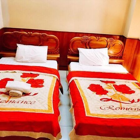 Lucky Hotel Куинён Экстерьер фото